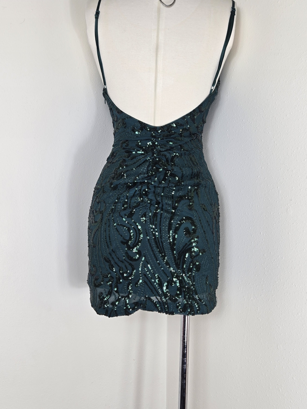 Lulu's Emerald Green Sequin V-Neck Mini Dress - Picture 3 of 4